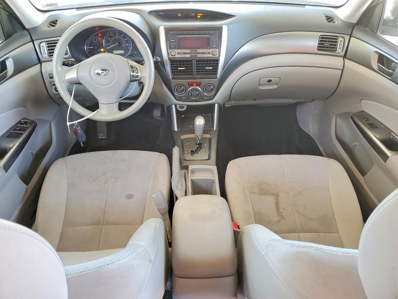 2011 Subaru Forester 2.5x Серебряный vin: JF2SHBBC7BH746276