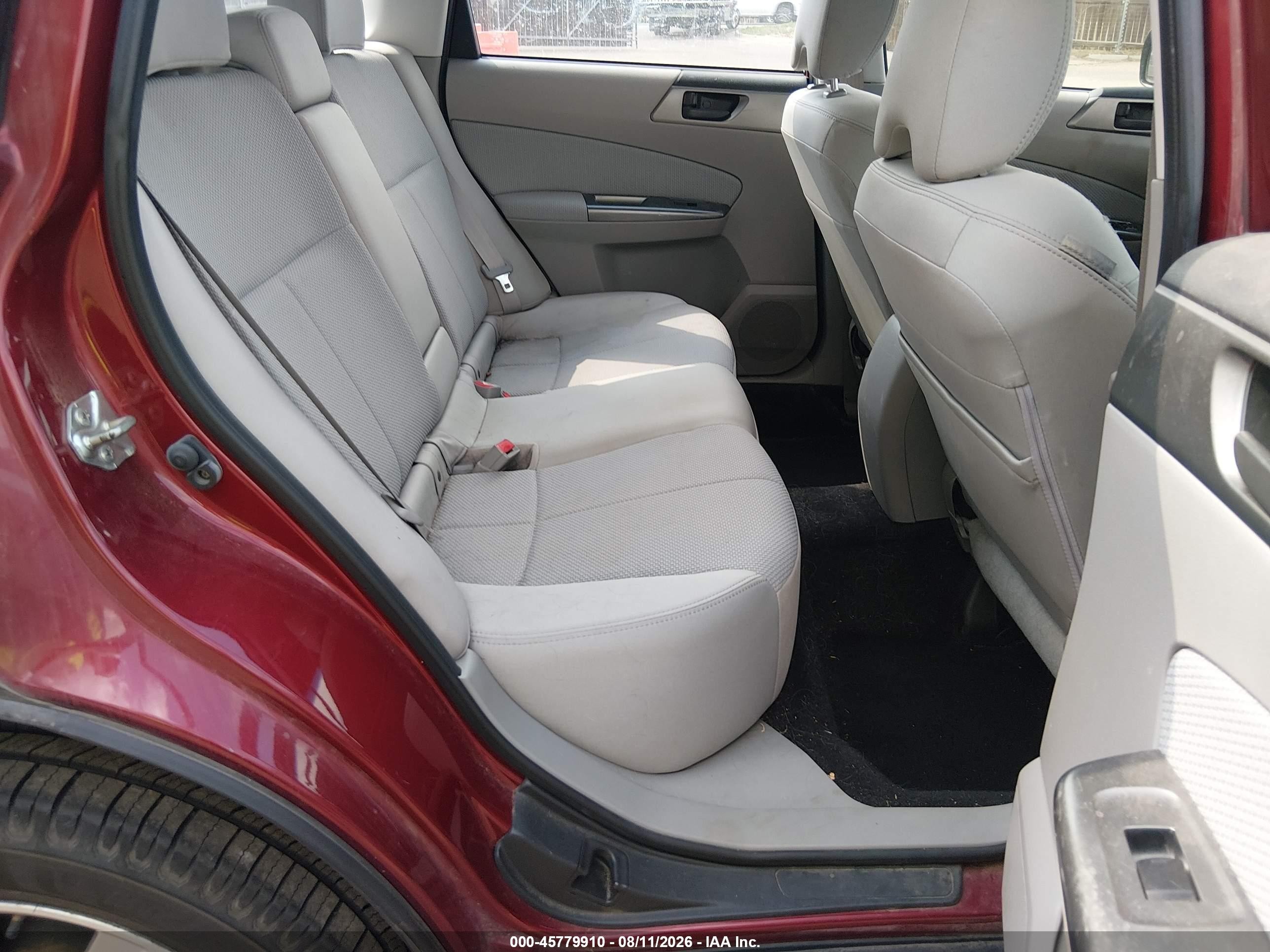 2011 Subaru Forester 2.5x Red vin: JF2SHBBC7BH752370