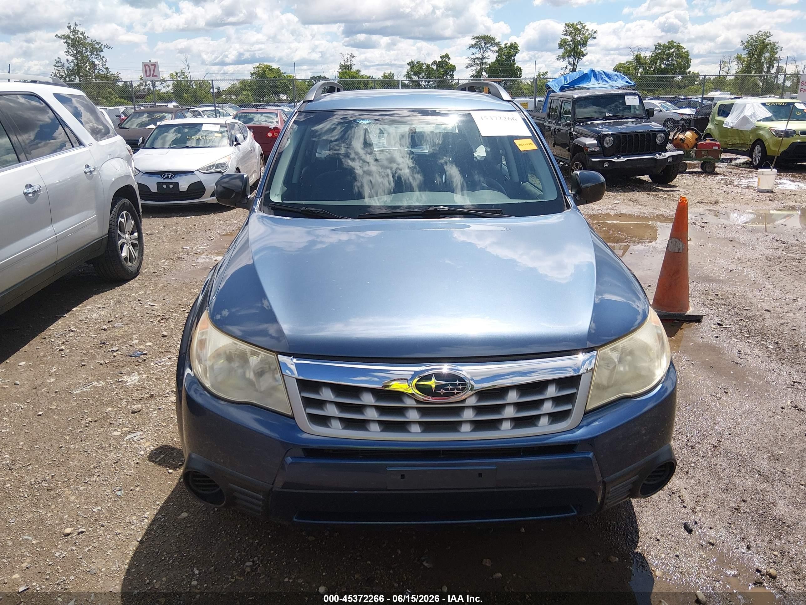 2012 Subaru Forester 2.5x Blue vin: JF2SHBBC7CH461028