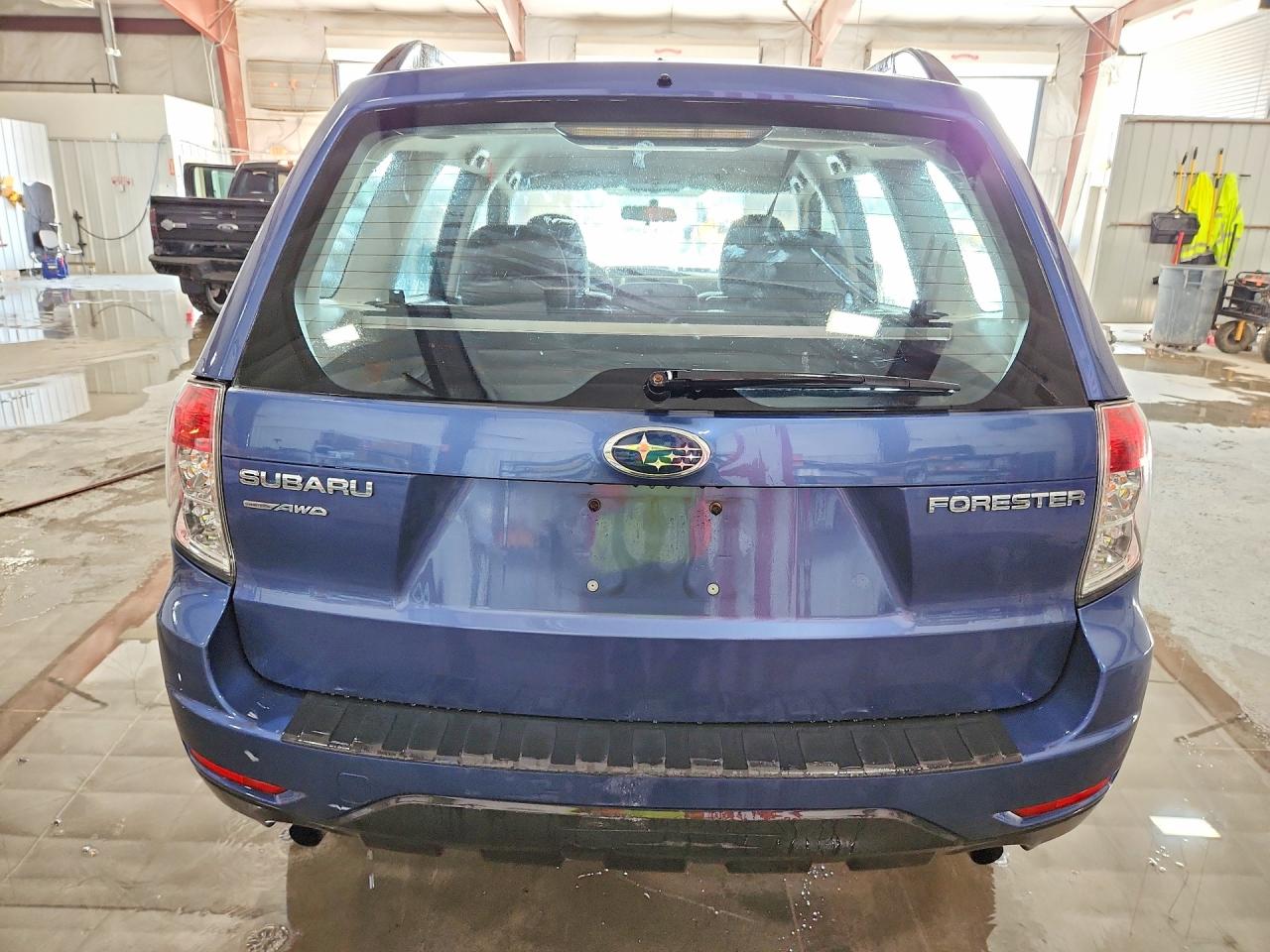 2012 Subaru Forester 2.5x Blue vin: JF2SHBBC8CH411495