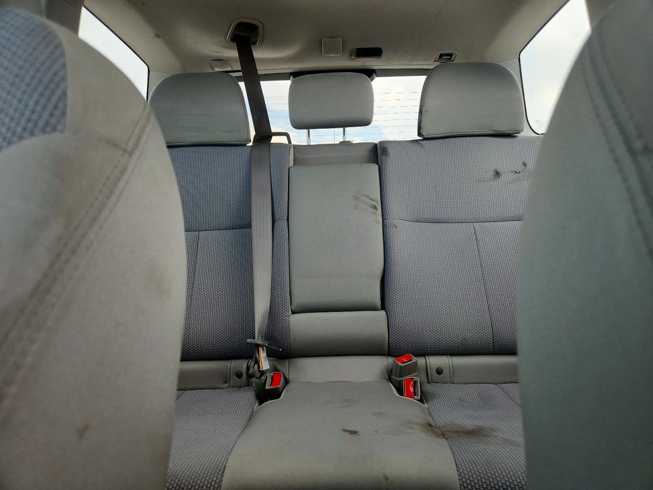 2012 Subaru Forester 2.5x Gray vin: JF2SHBBC8CH431441