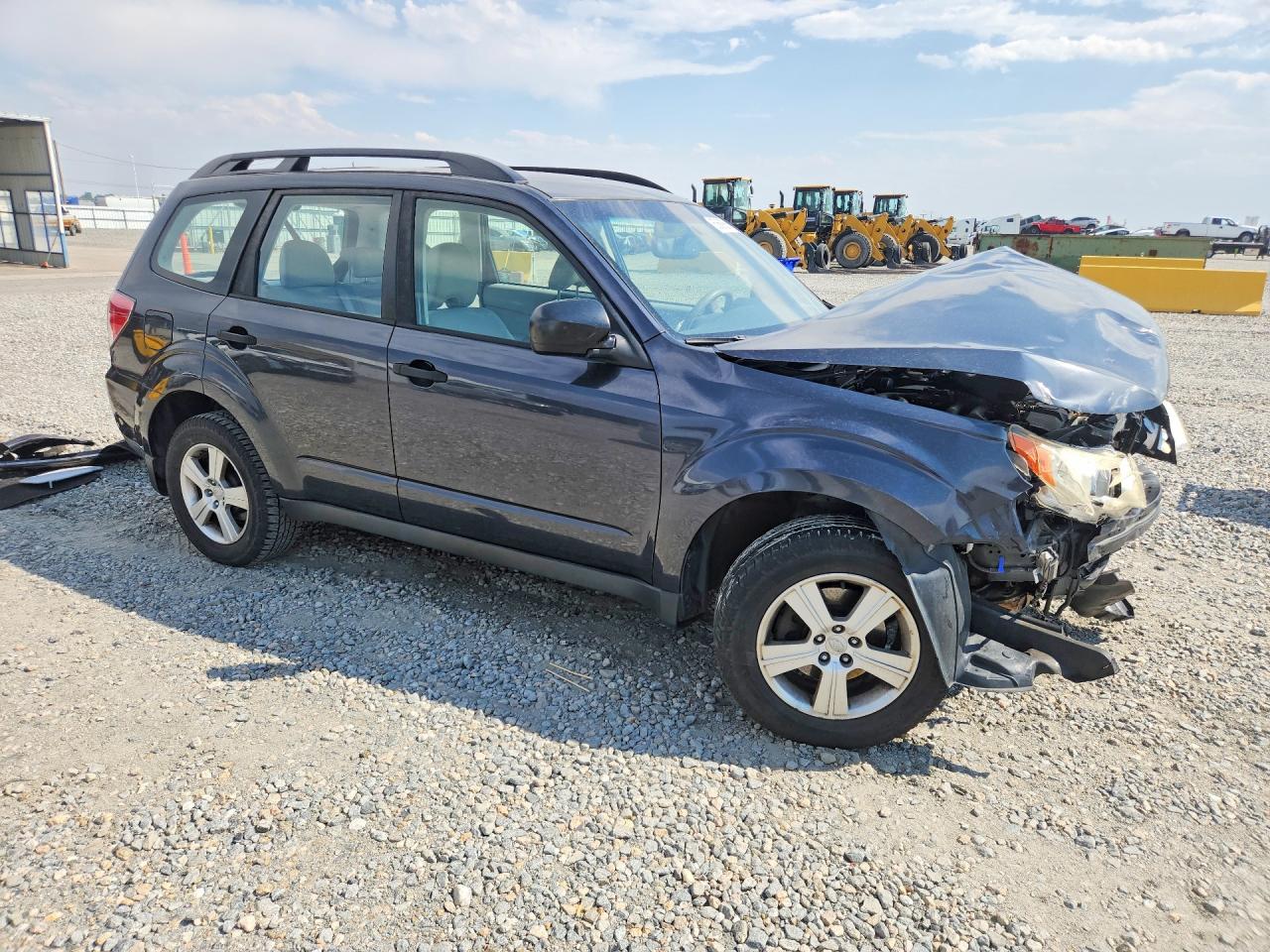 2012 Subaru Forester 2.5x Gray vin: JF2SHBBC8CH431441