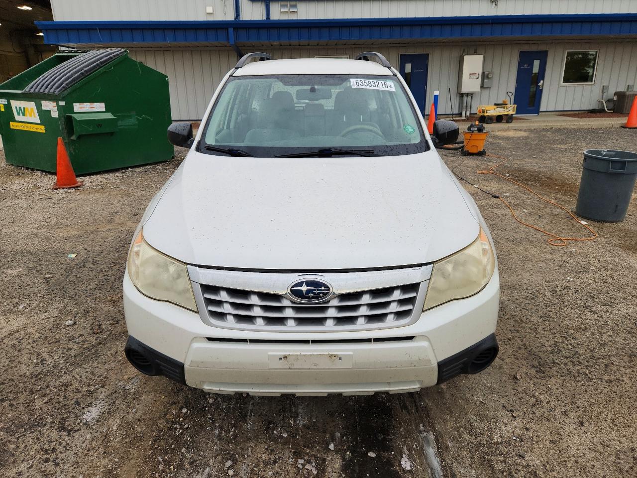 2011 Subaru Forester 2.5x Белый vin: JF2SHBBC9BH727695