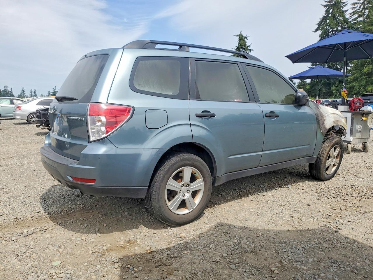 2012 Subaru Forester 2.5x Blue vin: JF2SHBBC9CH440794