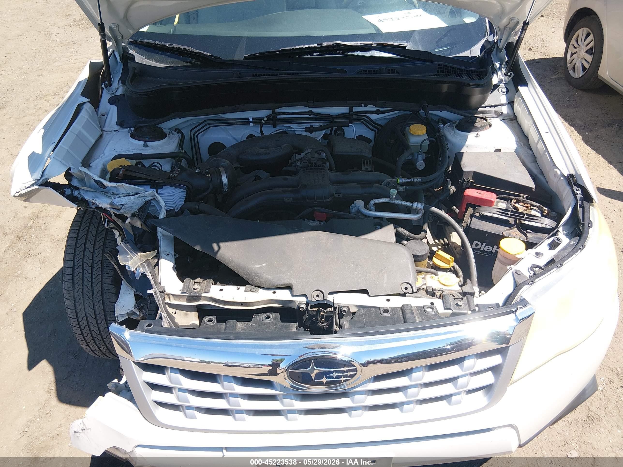 2012 Subaru Forester 2.5x Белый vin: JF2SHBBCXCH442778