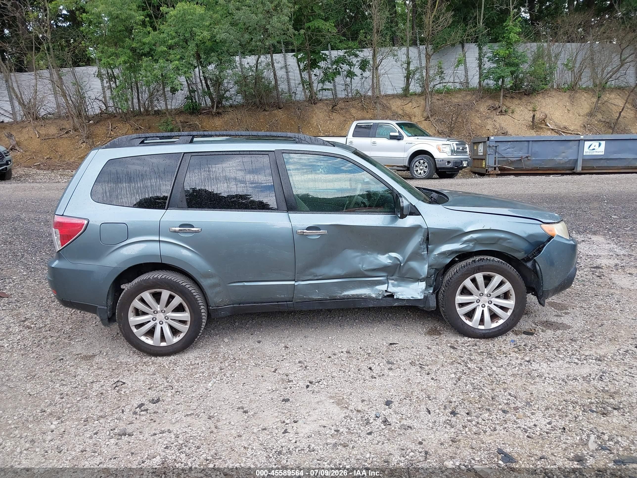 2012 Subaru Forester 2.5x Premium Синий vin: JF2SHBCC1CH416911