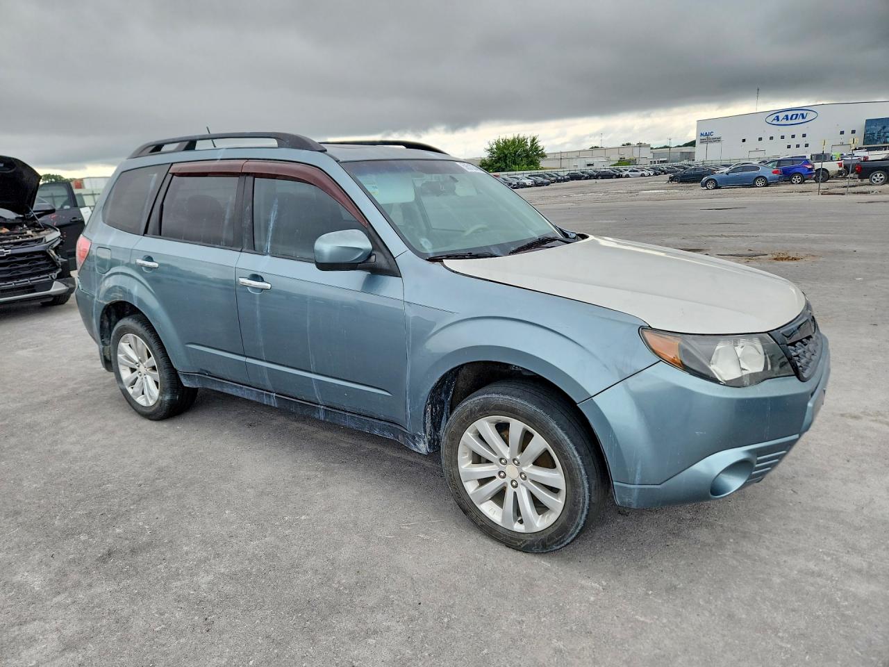 2011 Subaru Forester 2.5x Premium Turquoise vin: JF2SHBCC7BH734238