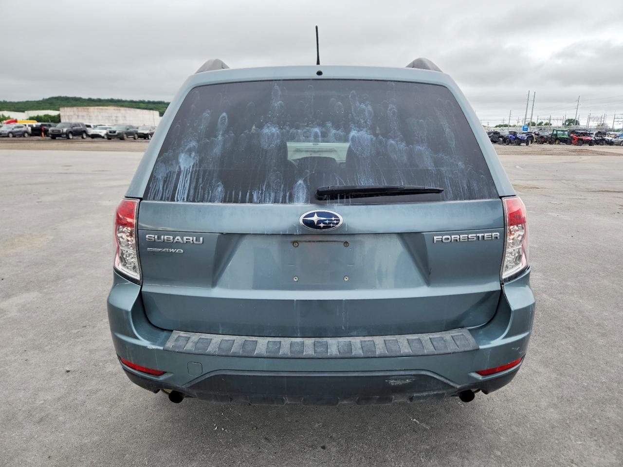 2011 Subaru Forester 2.5x Premium Turquoise vin: JF2SHBCC7BH734238