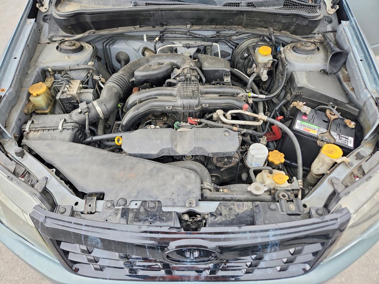 2011 Subaru Forester 2.5x Premium Turquoise vin: JF2SHBCC7BH734238