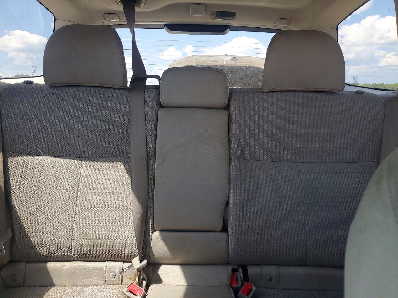 2011 Subaru Forester 2.5x Premium Red vin: JF2SHBCC9BH761375