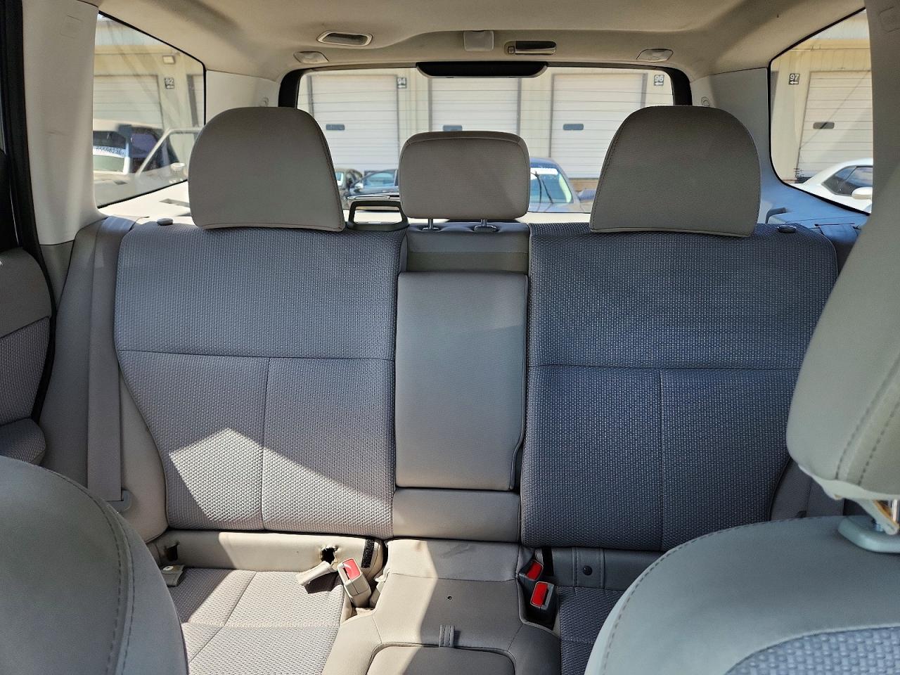 2012 Subaru Forester 2.5x Premium Blue vin: JF2SHBCCXCH455335