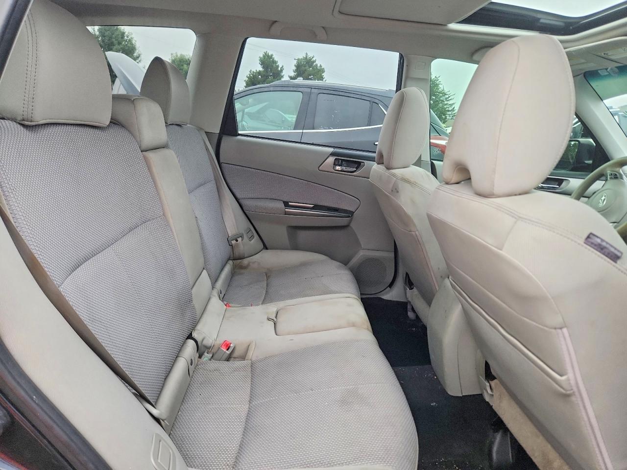 2012 Subaru Forester 2.5x Premium Gray vin: JF2SHBDC0CH417076