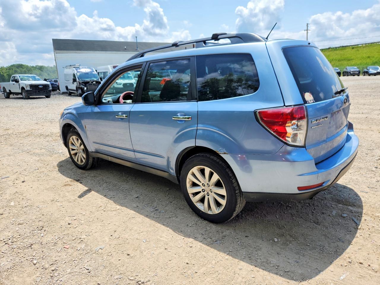 2011 Subaru Forester 2.5x Premium Blue vin: JF2SHBDC1BH715764
