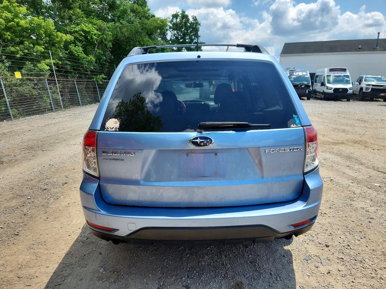 2011 Subaru Forester 2.5x Premium Blue vin: JF2SHBDC1BH715764