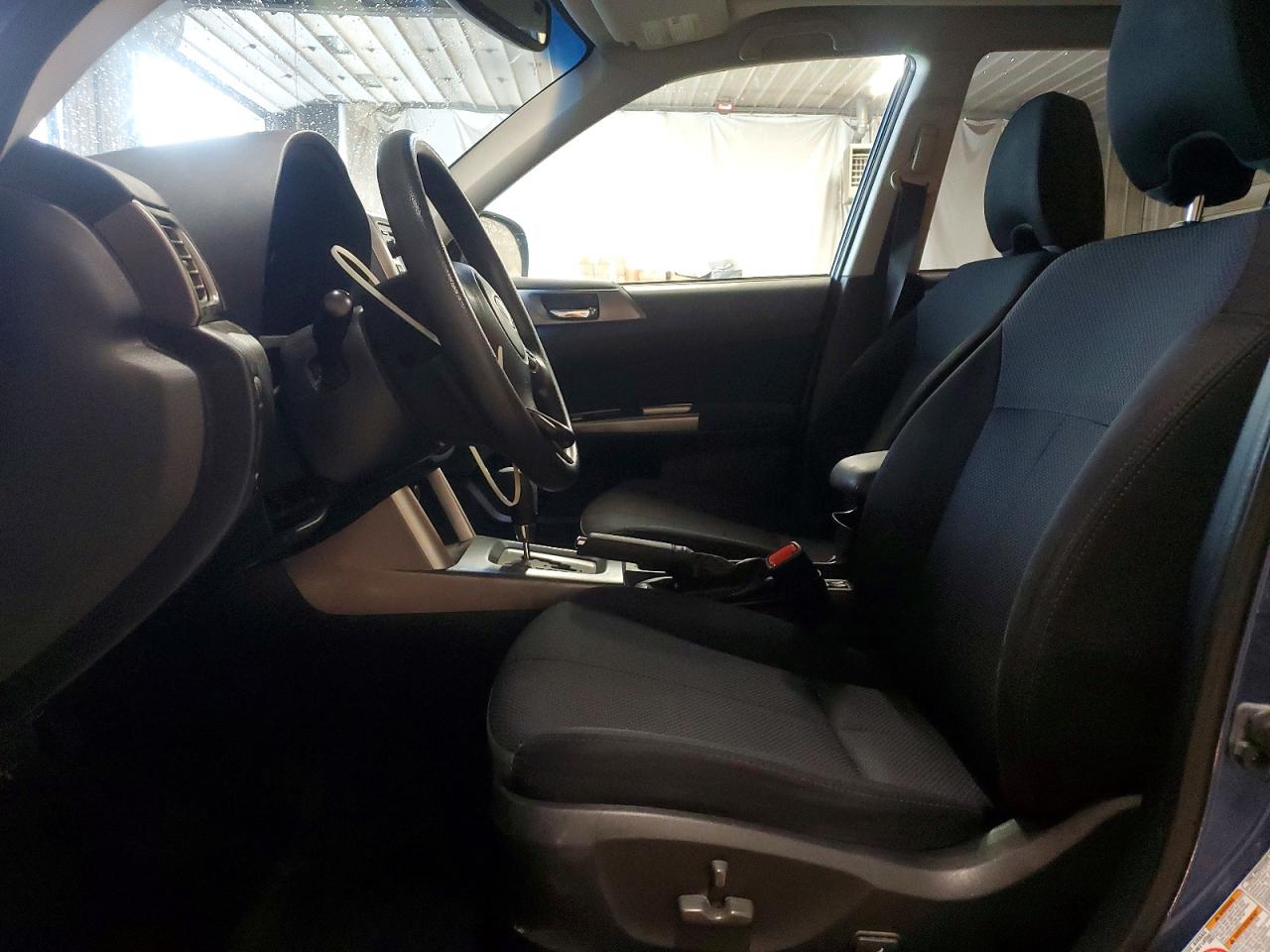 2012 Subaru Forester 2.5x Premium Blue vin: JF2SHBDC1CH458073