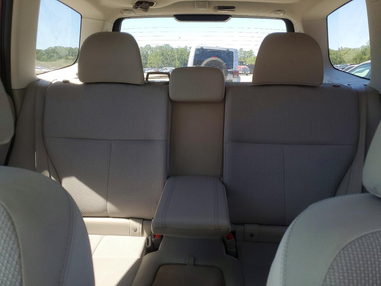 2012 Subaru Forester 2.5x Premium Red vin: JF2SHBDC2CH407732