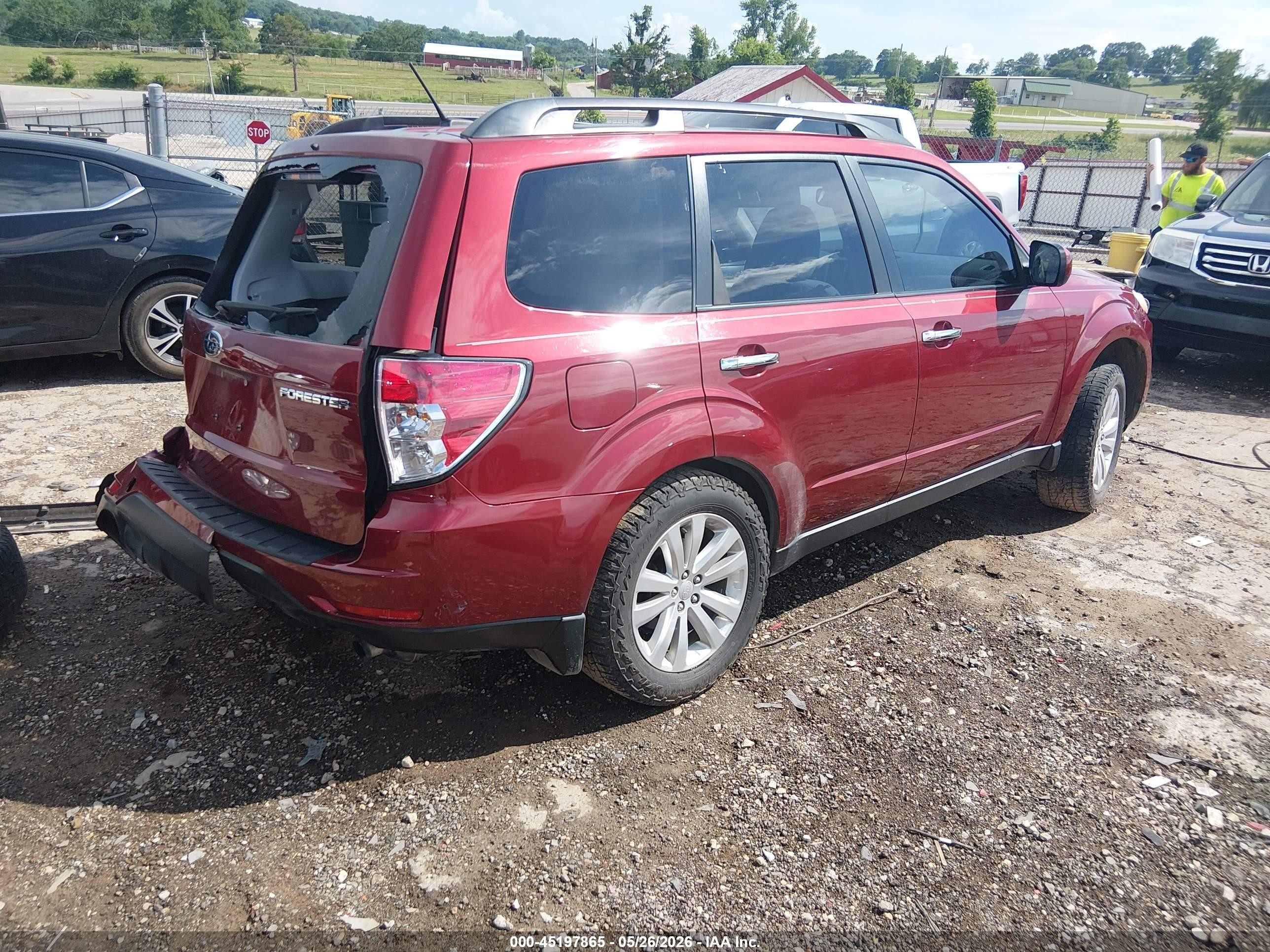 2012 Subaru Forester 2.5x Premium Red vin: JF2SHBDC2CH460611