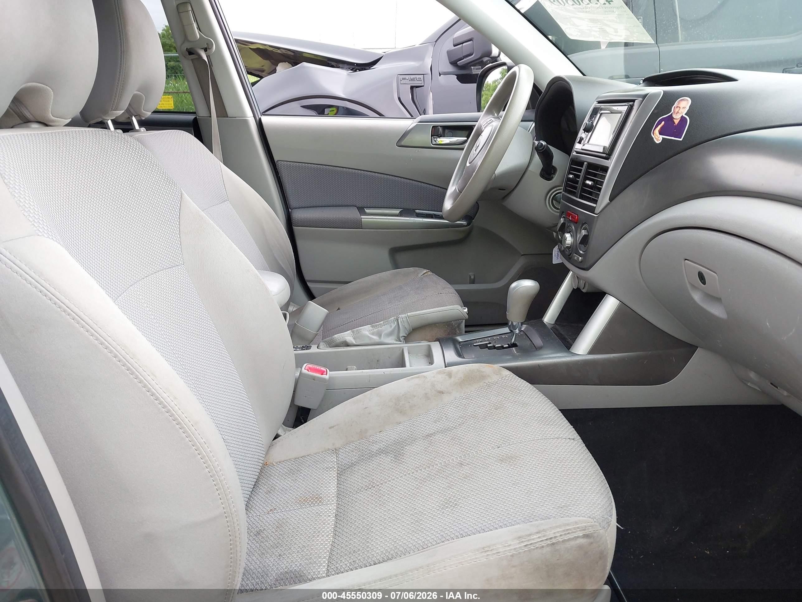 2011 Subaru Forester 2.5x Premium Green vin: JF2SHBDC3BH742013