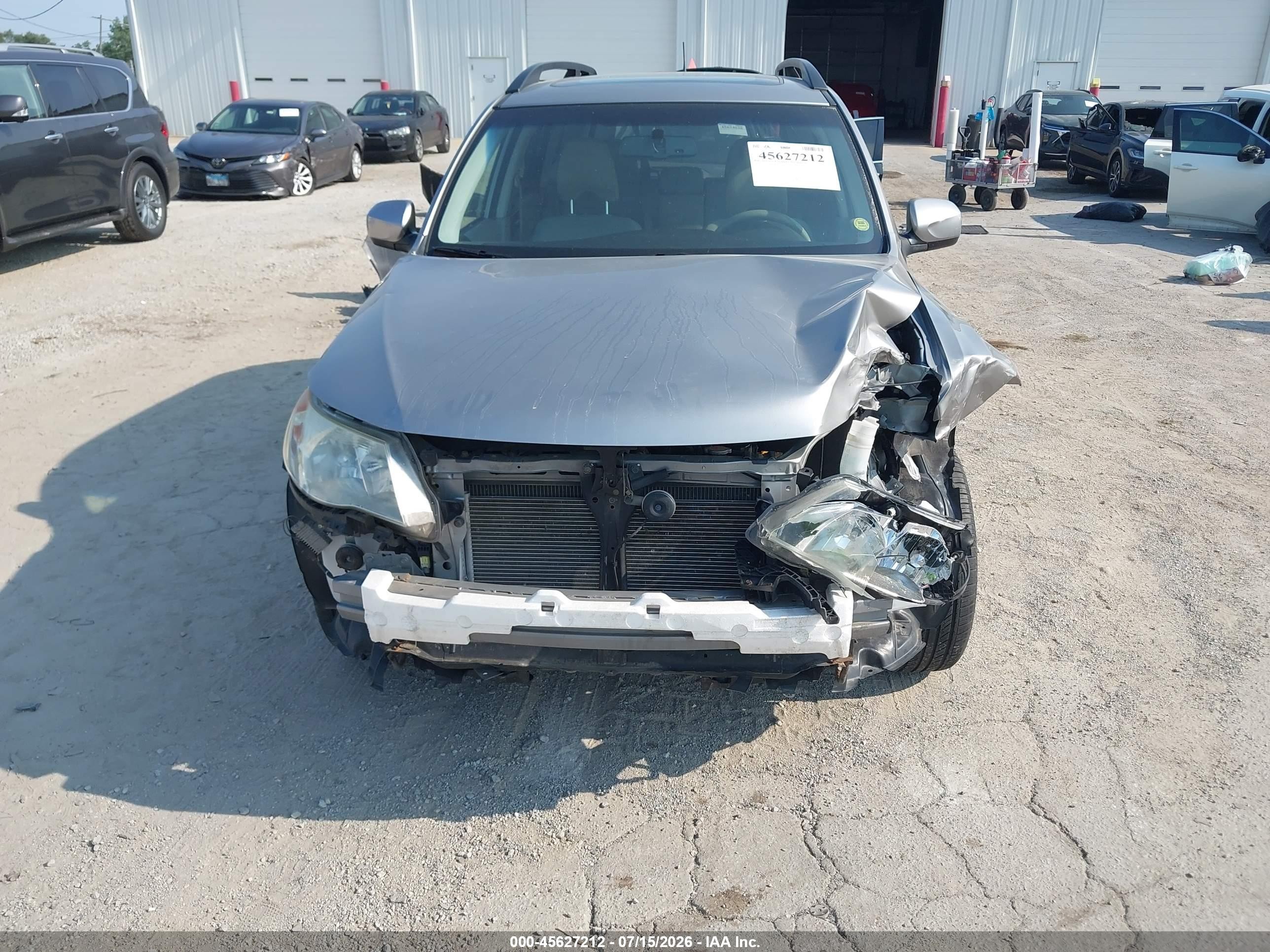 2011 Subaru Forester 2.5x Premium Gray vin: JF2SHBDC4BG776886