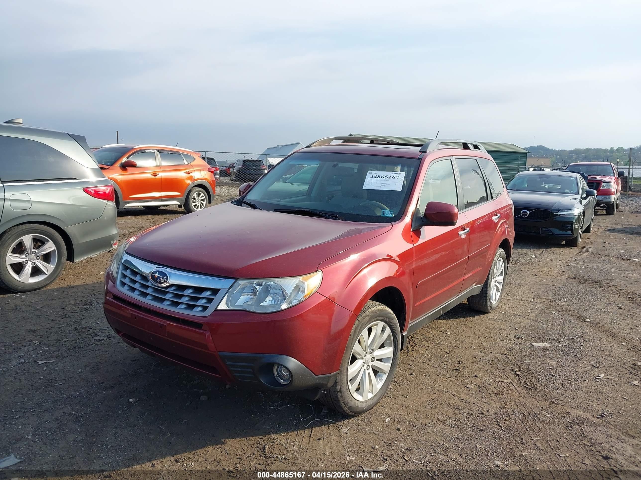 2012 Subaru Forester 2.5x Premium Red vin: JF2SHBDC4CH456480