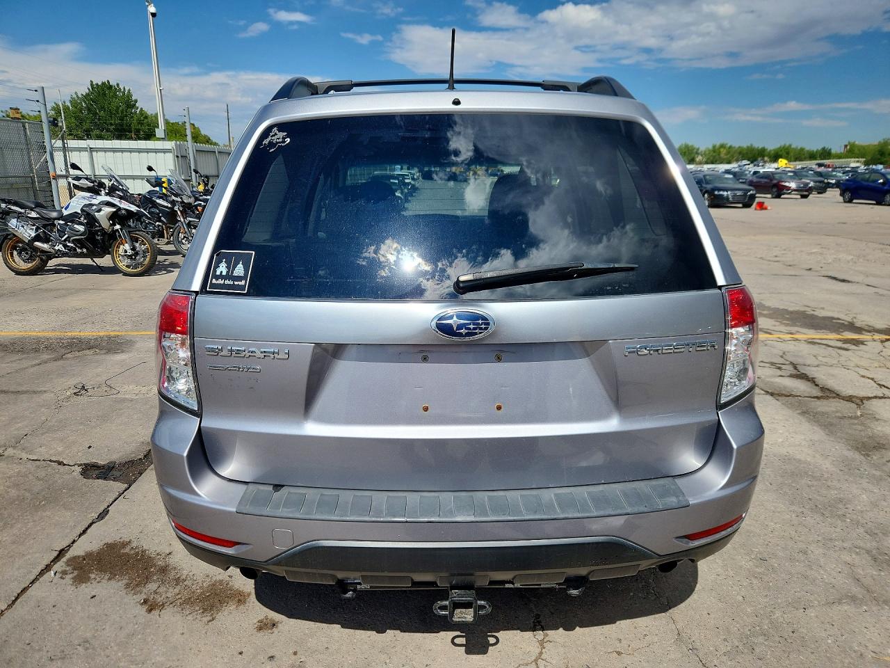 2011 Subaru Forester 2.5x Premium Серебряный vin: JF2SHBDC5BH733331