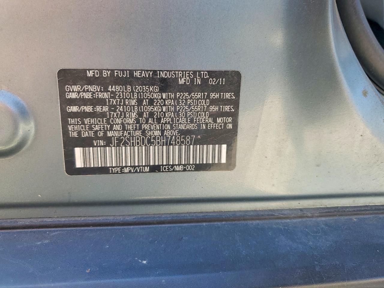 2011 Subaru Forester 2.5x Premium Gray vin: JF2SHBDC5BH748587