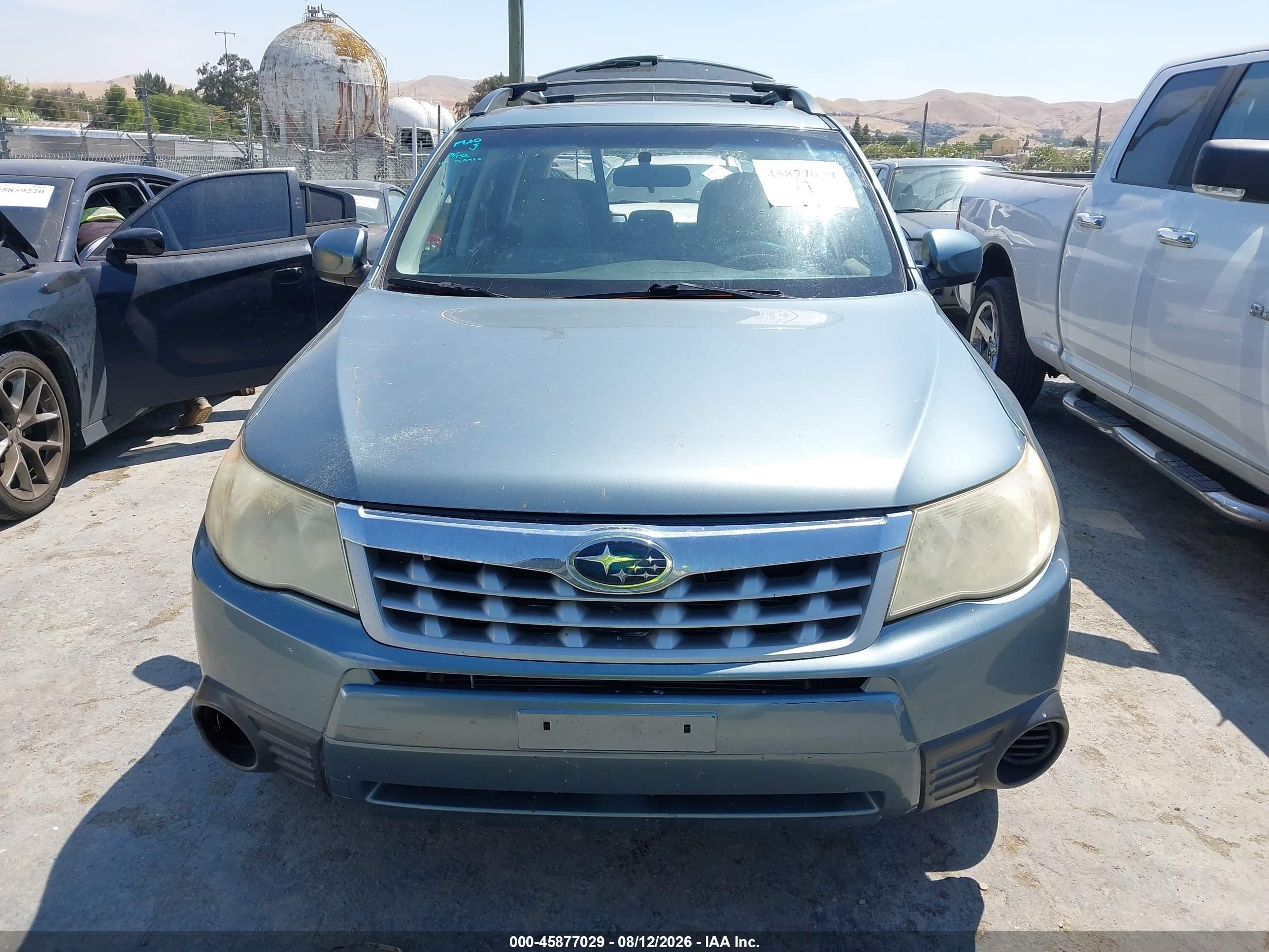 2012 Subaru Forester 2.5x Premium Light Blue vin: JF2SHBDC5CH425027