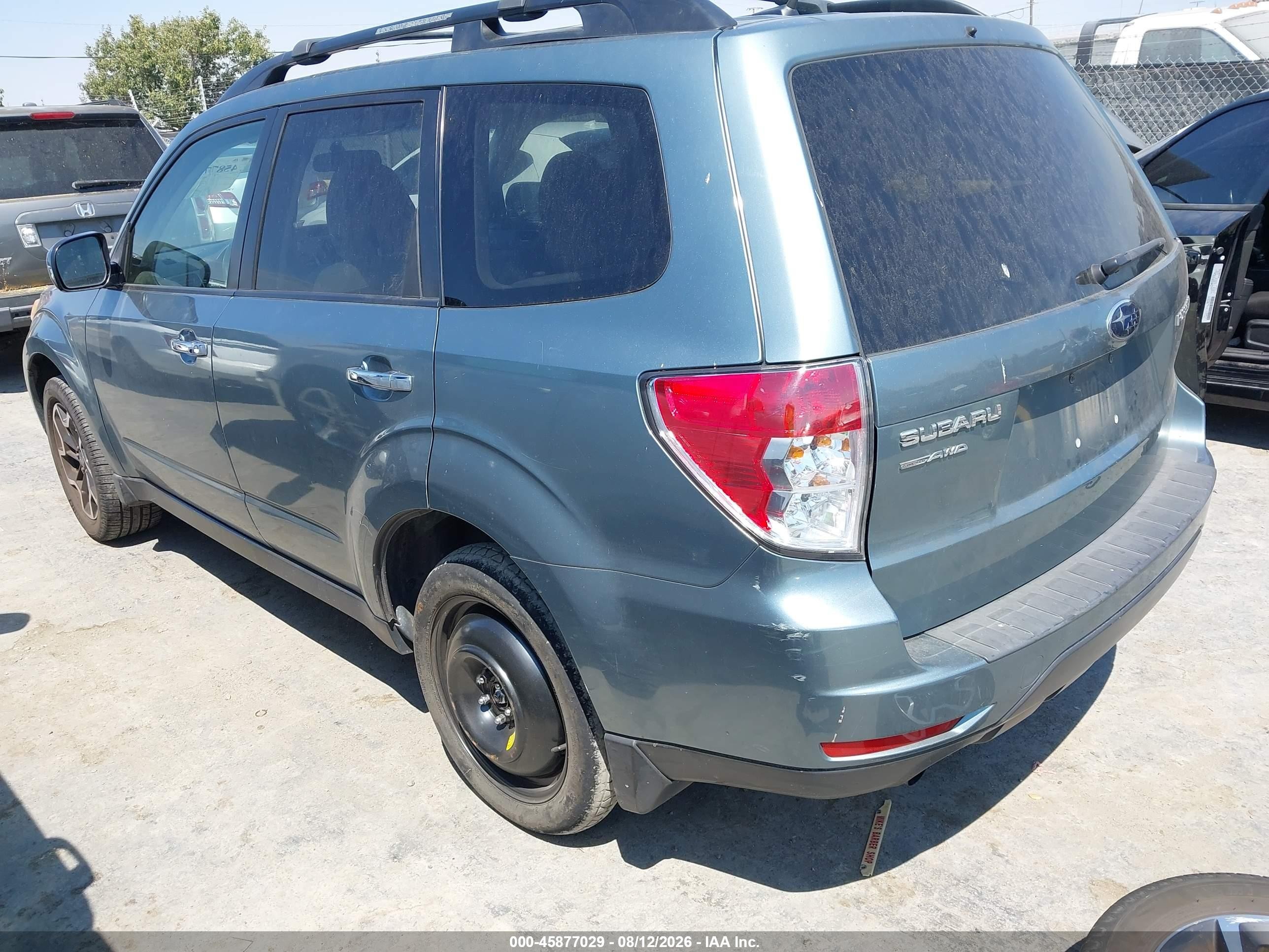 2012 Subaru Forester 2.5x Premium Light Blue vin: JF2SHBDC5CH425027