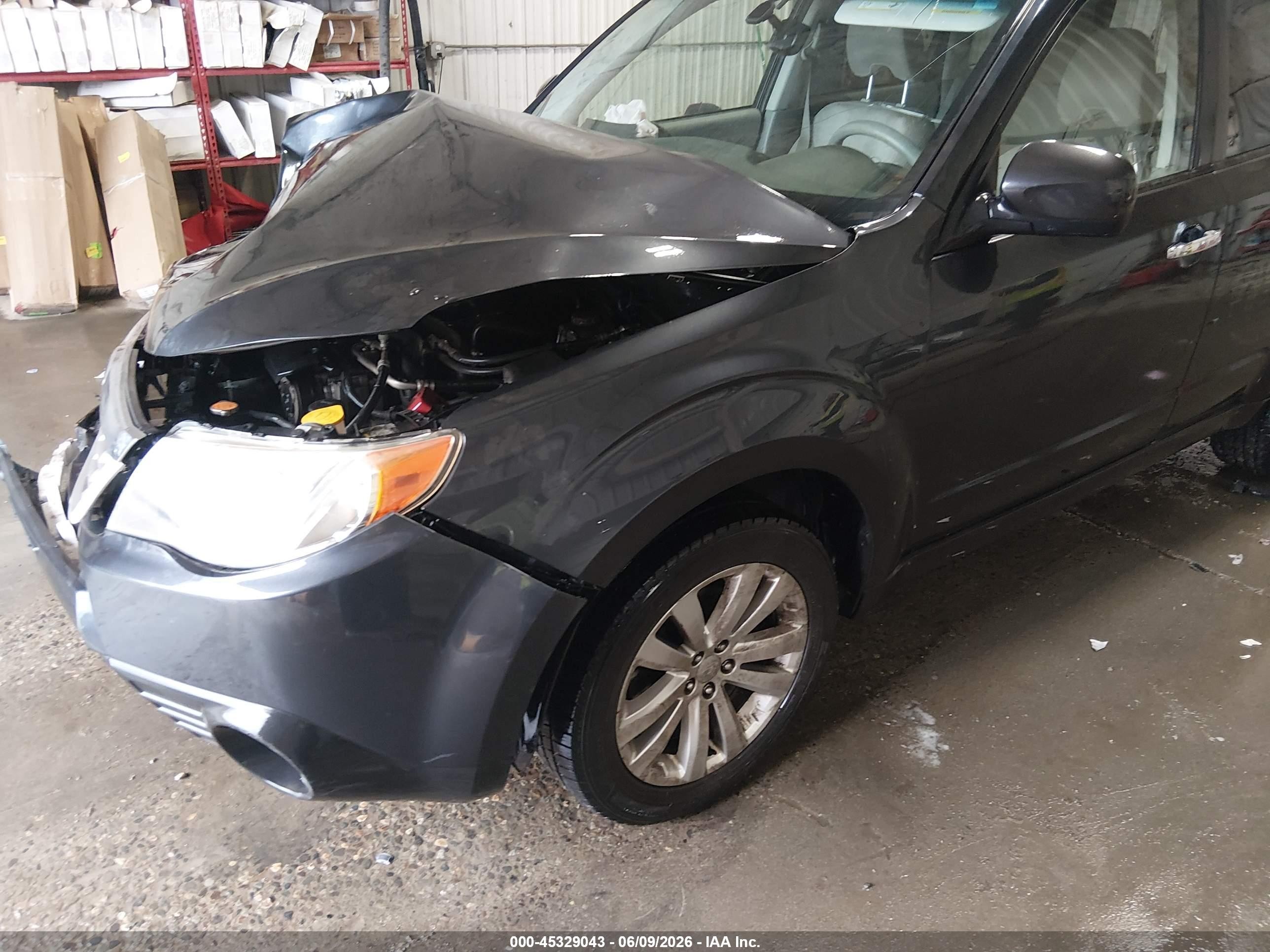 2012 Subaru Forester 2.5x Premium Black vin: JF2SHBDC5CH429305
