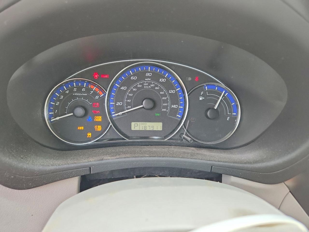 2011 Subaru Forester Silver vin: JF2SHBDC6BH763843