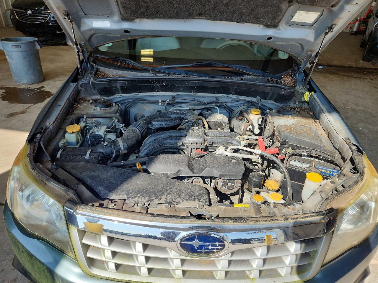 2011 Subaru Forester 2.5x Premium Blue vin: JF2SHBDC6BH767214