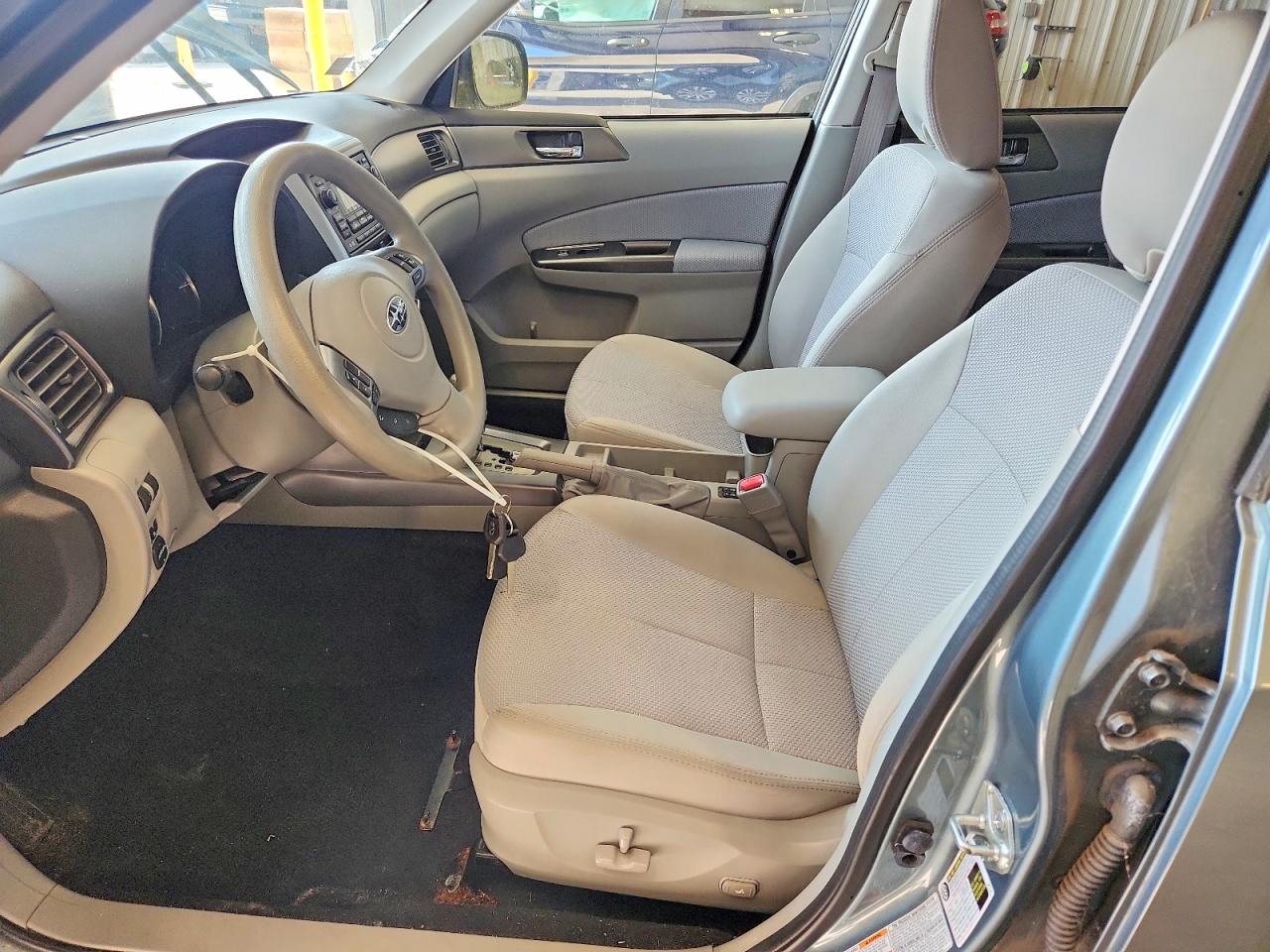 2011 Subaru Forester 2.5x Premium Blue vin: JF2SHBDC6BH767214