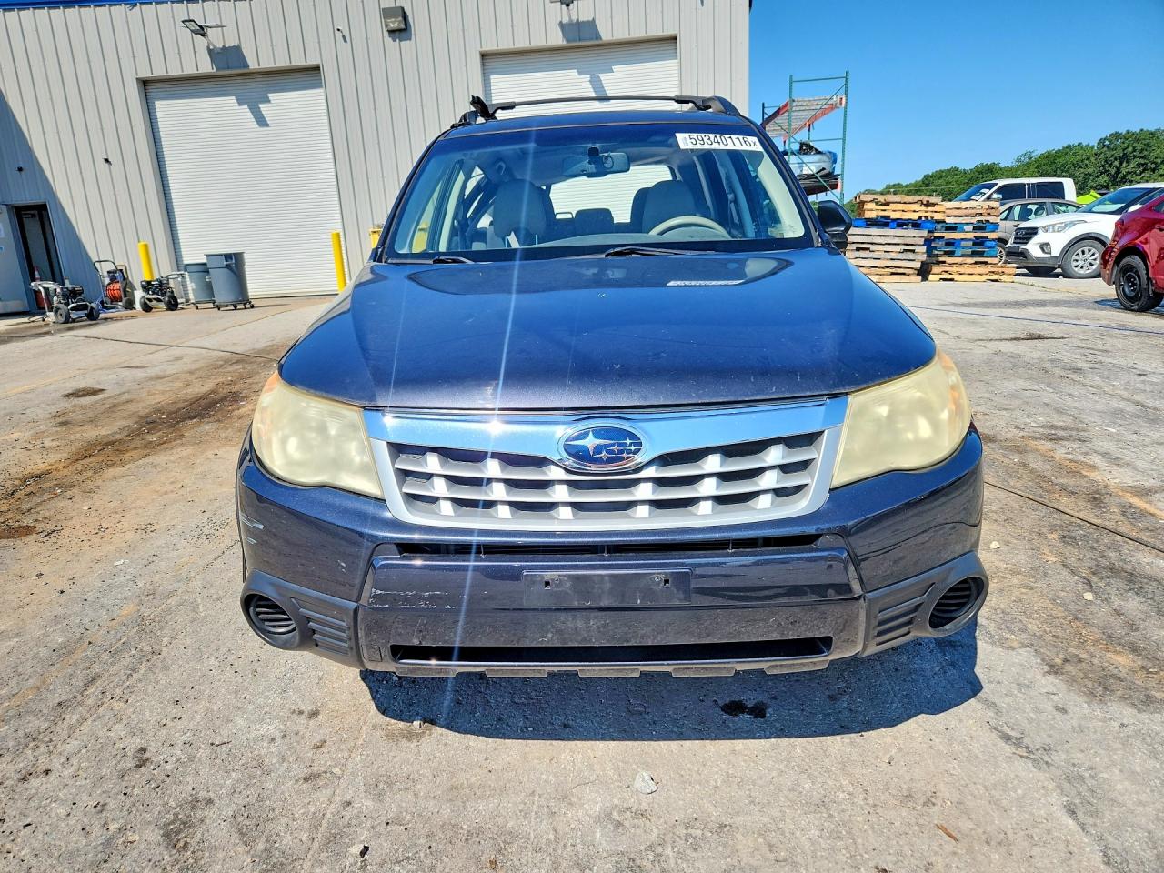 2011 Subaru Forester 2.5x Premium Gray vin: JF2SHBDC8BH759440