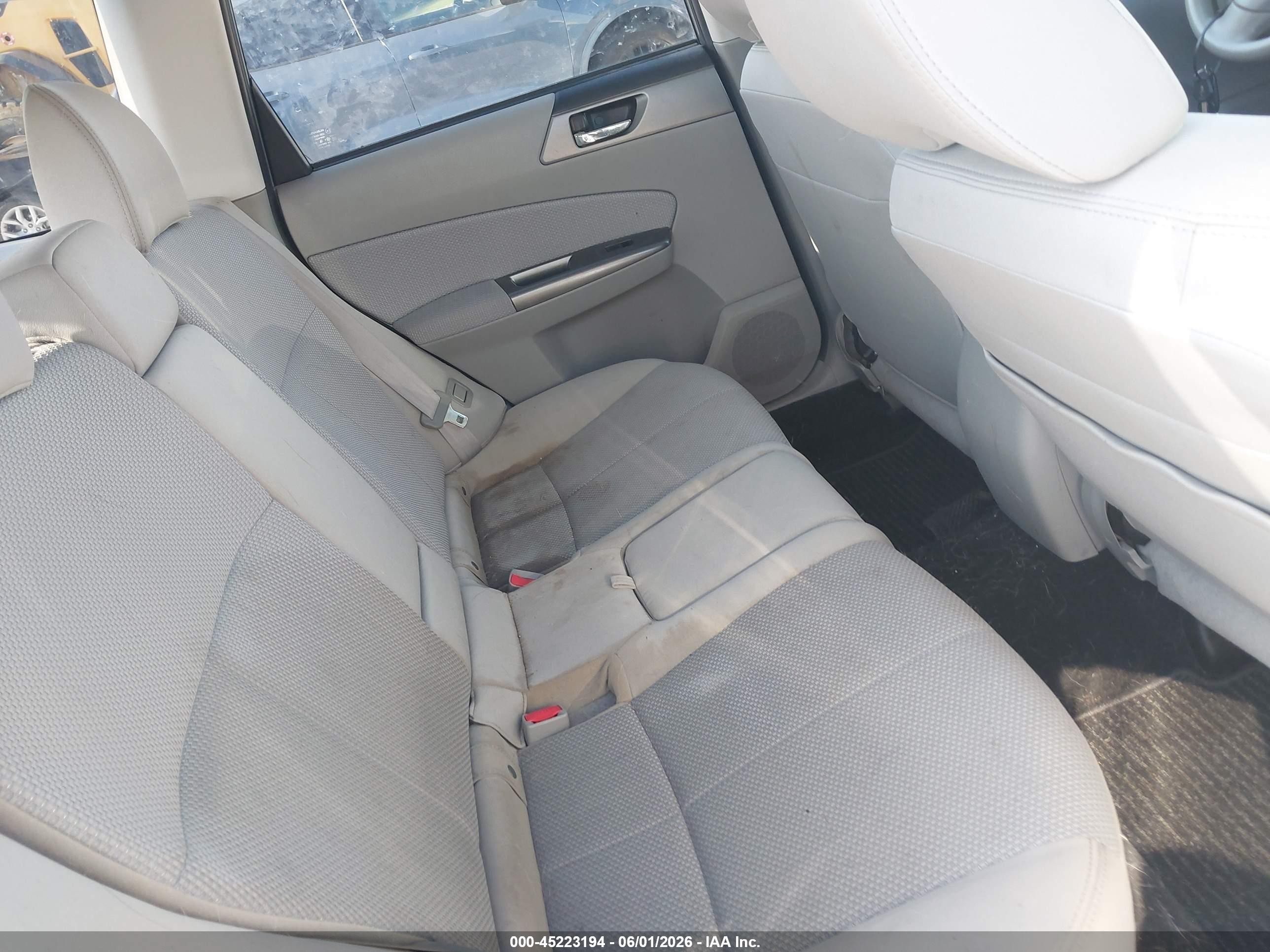 2012 Subaru Forester 2.5x Premium Зеленый vin: JF2SHBDC8CH431954