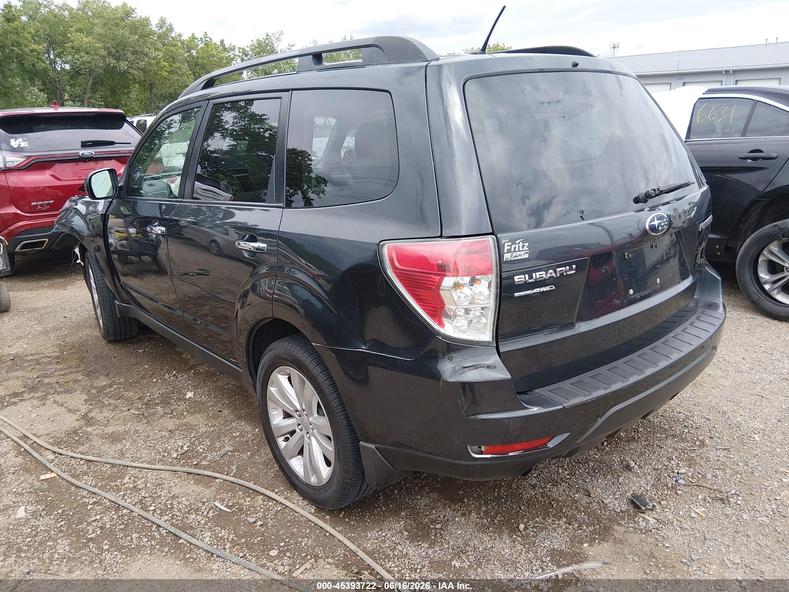 2011 Subaru Forester 2.5x Premium Black vin: JF2SHBDC9BH779163