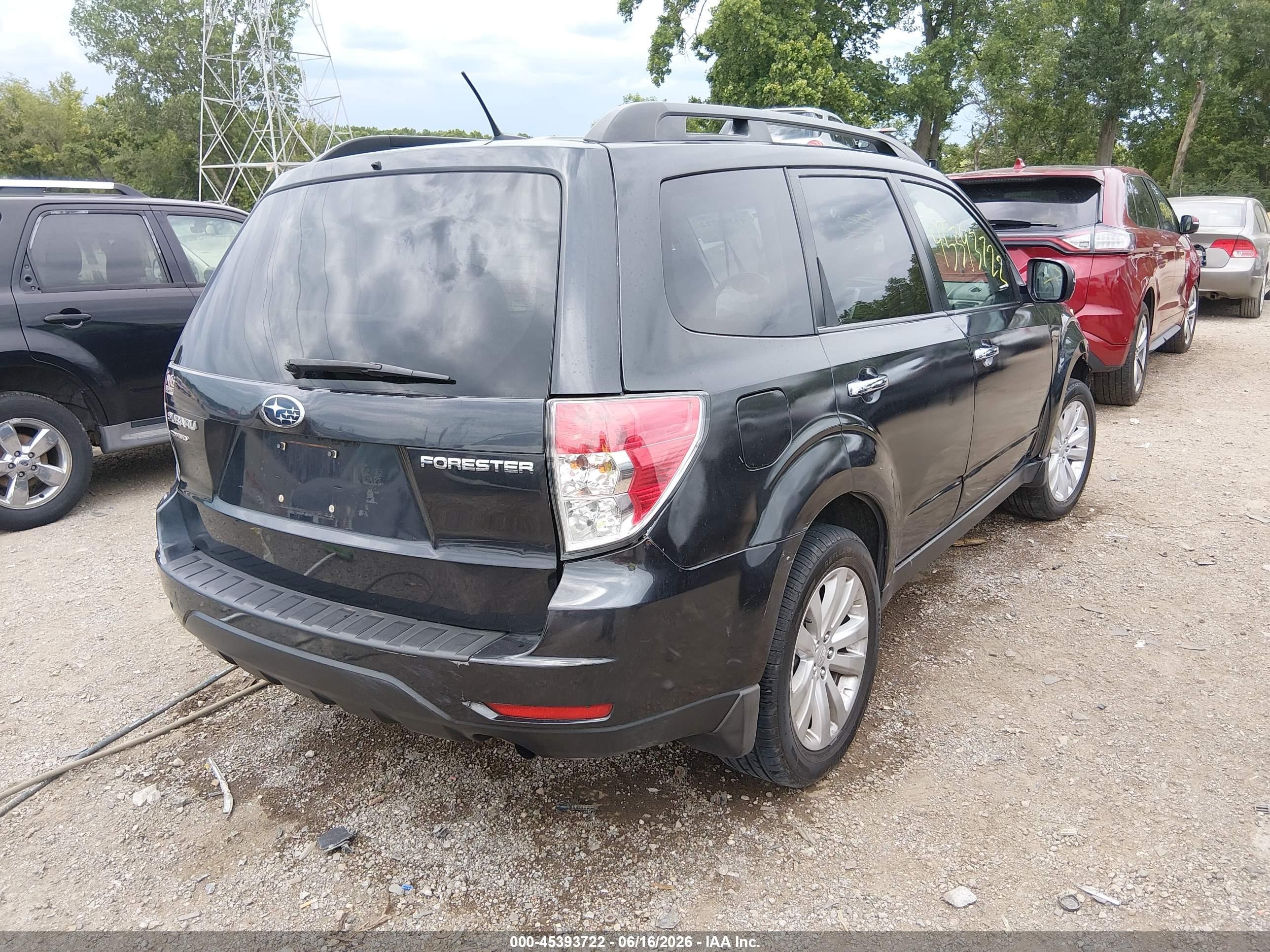2011 Subaru Forester 2.5x Premium Black vin: JF2SHBDC9BH779163