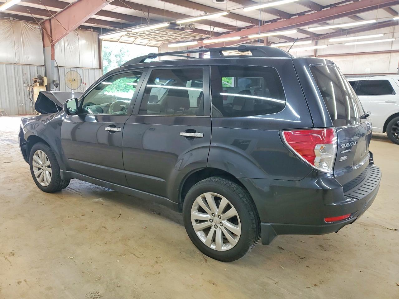 2012 Subaru Forester 2.5x Premium Charcoal vin: JF2SHBDC9CH412975