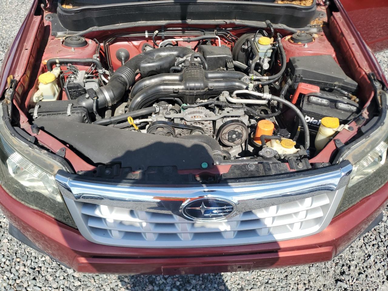 2012 Subaru Forester 2.5x Premium Burgundy vin: JF2SHBDC9CH413026
