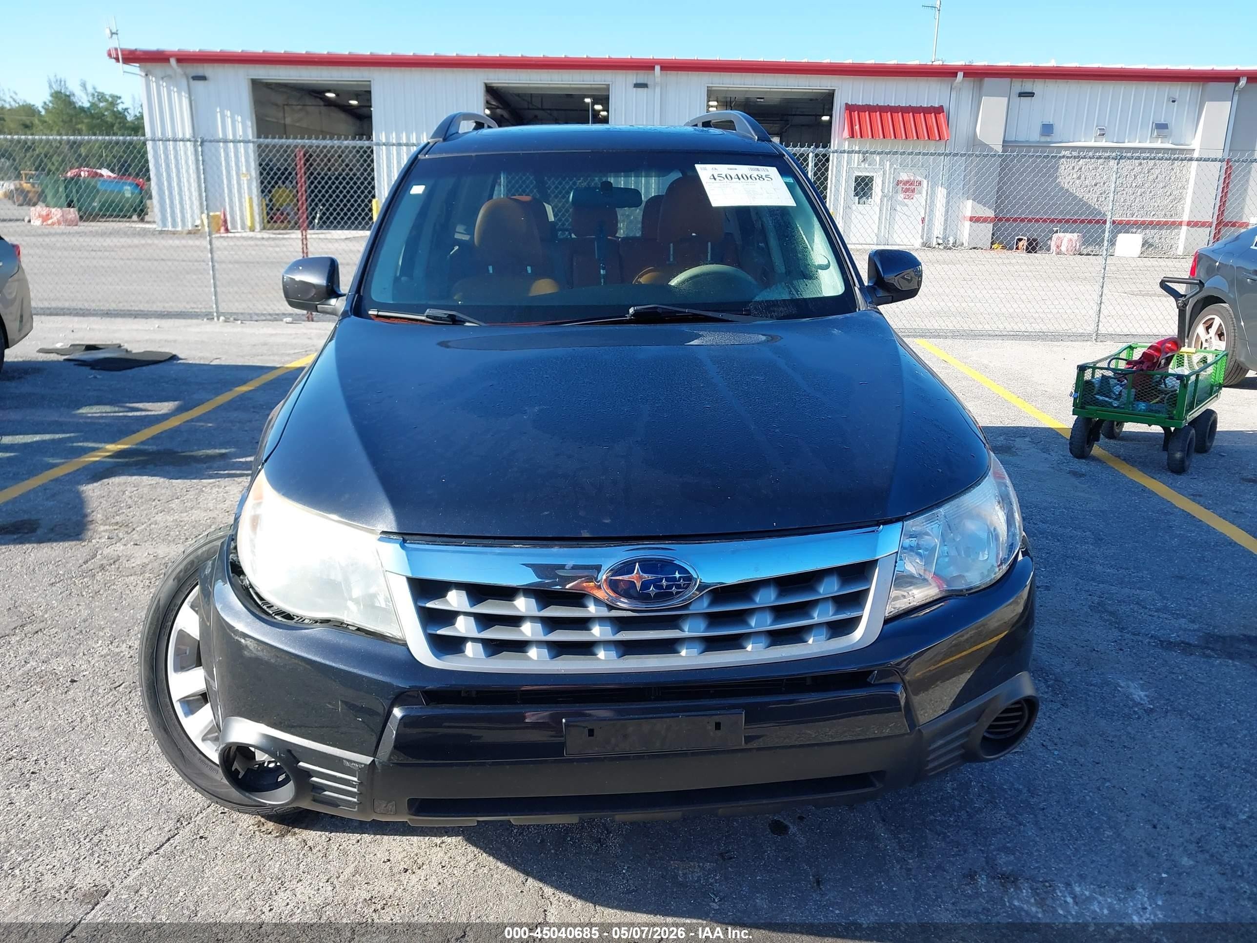 2011 Subaru Forester 2.5x Premium Black vin: JF2SHBDCXBH745183