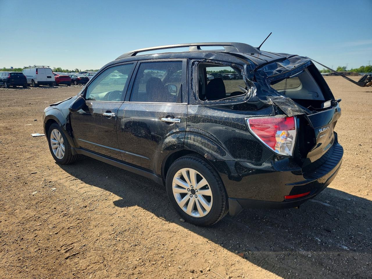 2011 Subaru Forester 2.5x Premium Black vin: JF2SHBDCXBH773890
