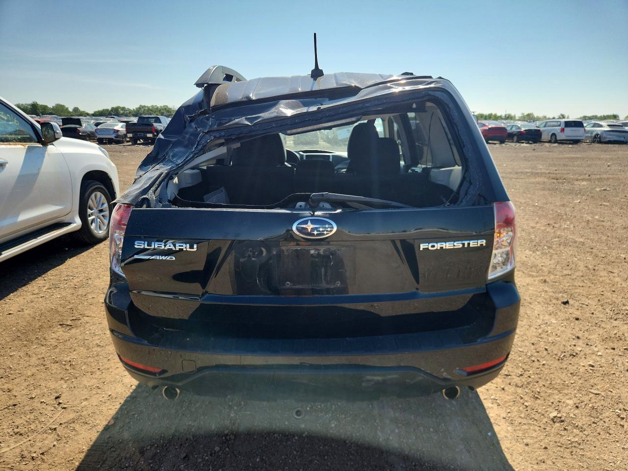 2011 Subaru Forester 2.5x Premium Black vin: JF2SHBDCXBH773890
