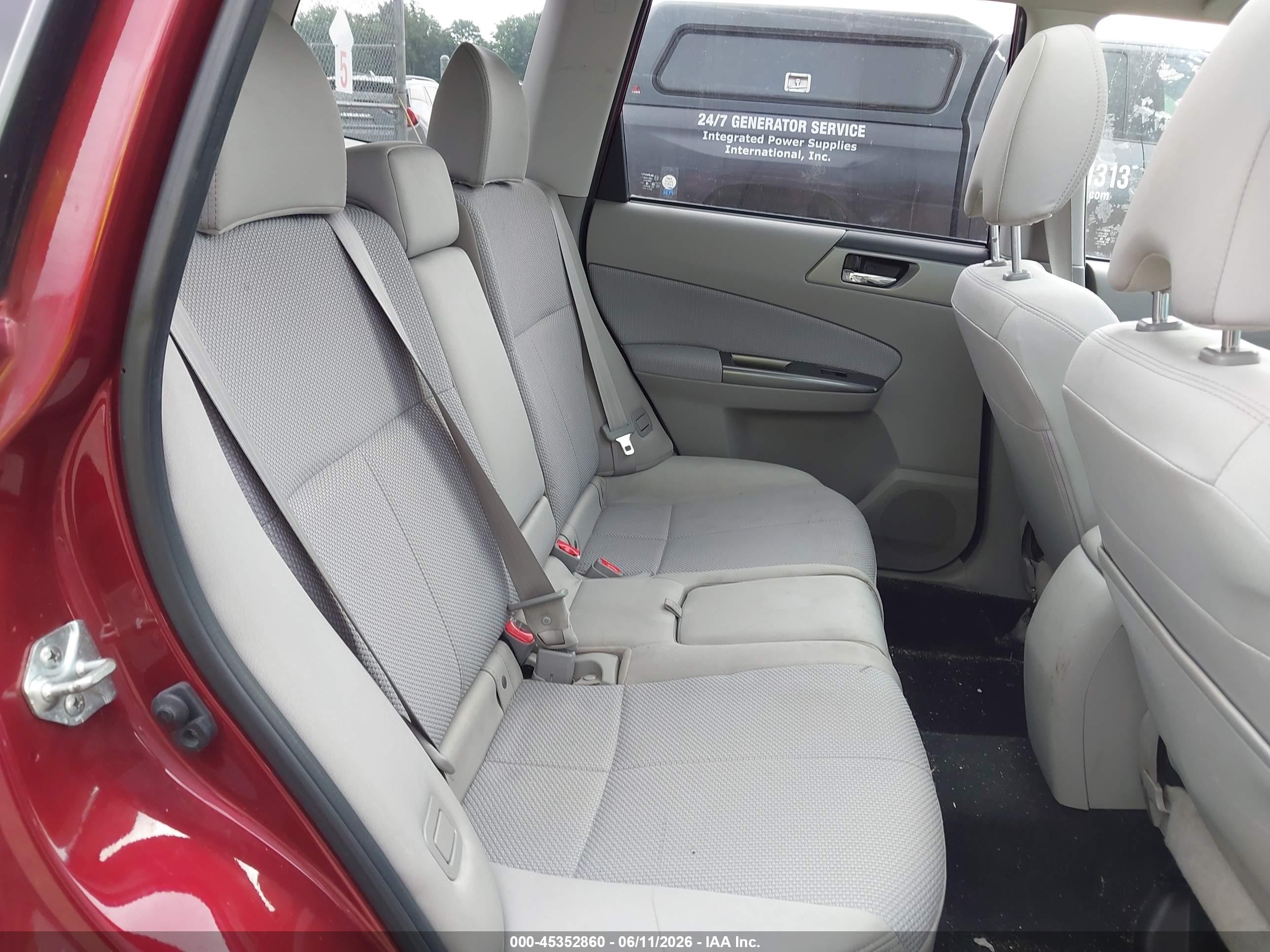 2012 Subaru Forester 2.5x Premium Red vin: JF2SHBDCXCH415979