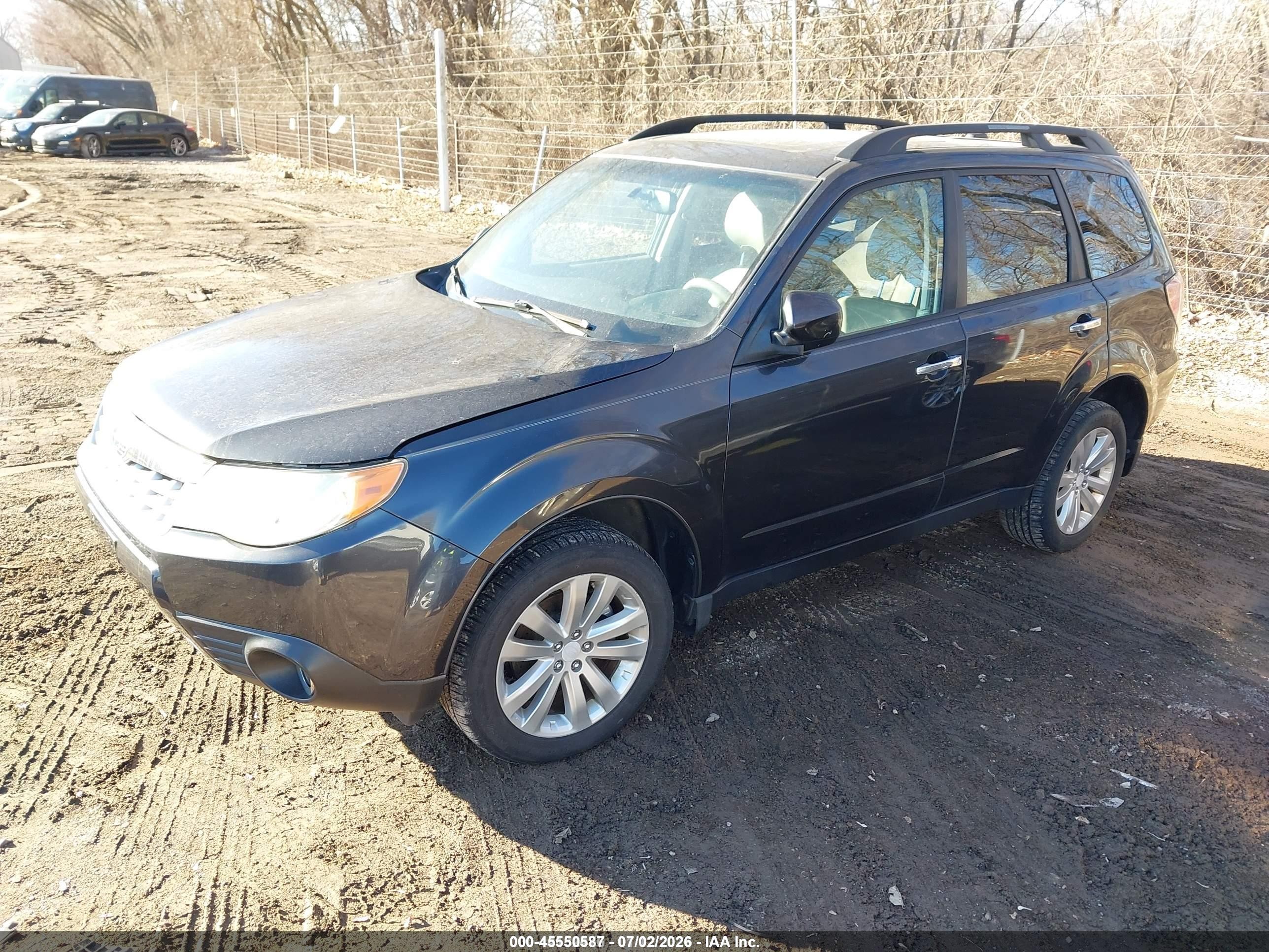 2011 Subaru Forester 2.5x Limited Gray vin: JF2SHBEC0BH756630
