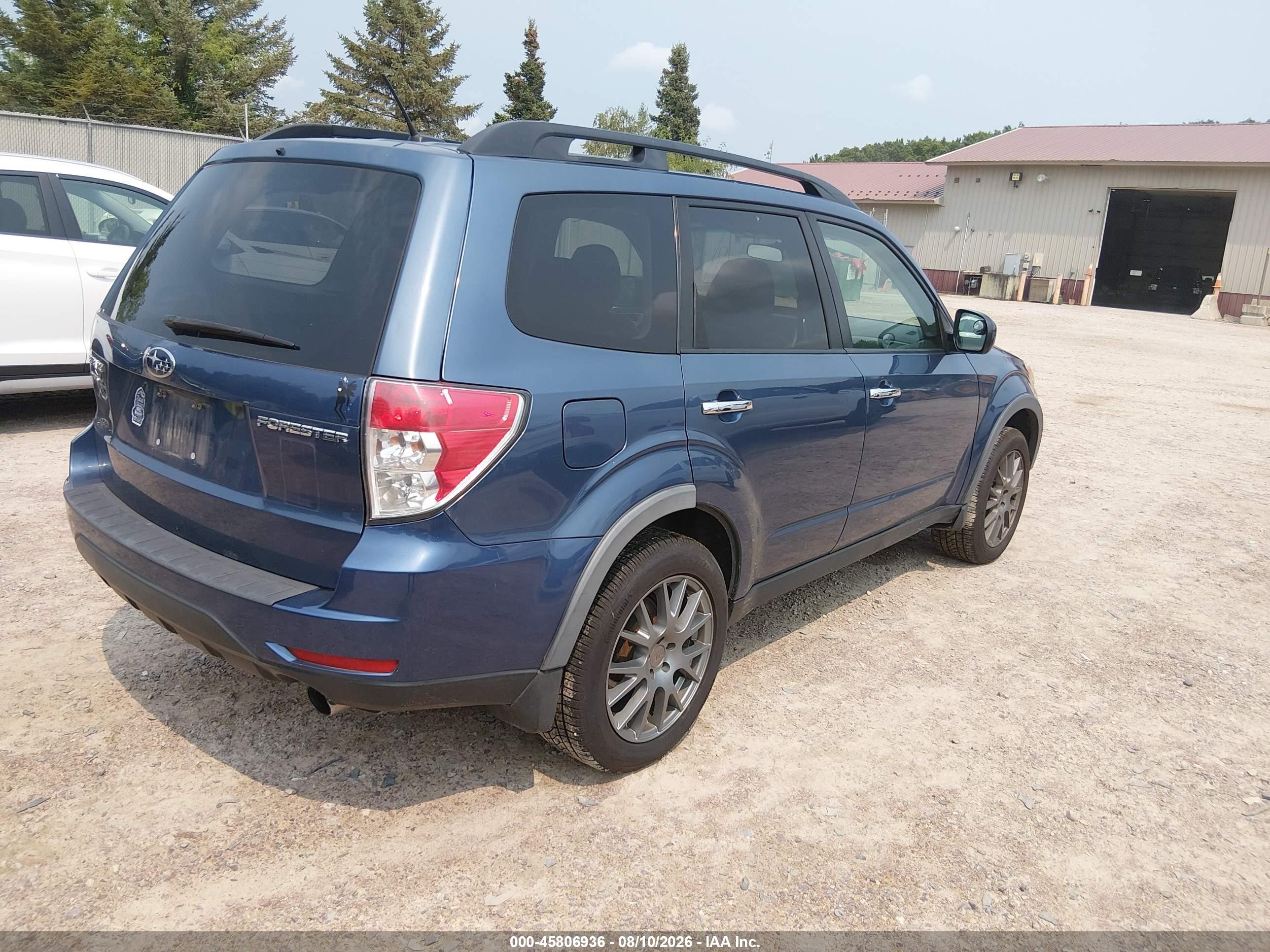 2012 Subaru Forester 2.5x Limited Light Blue vin: JF2SHBEC0CH400910