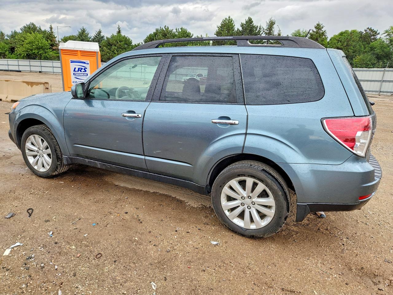 2011 Subaru Forester Limited Серый vin: JF2SHBEC1BH765837