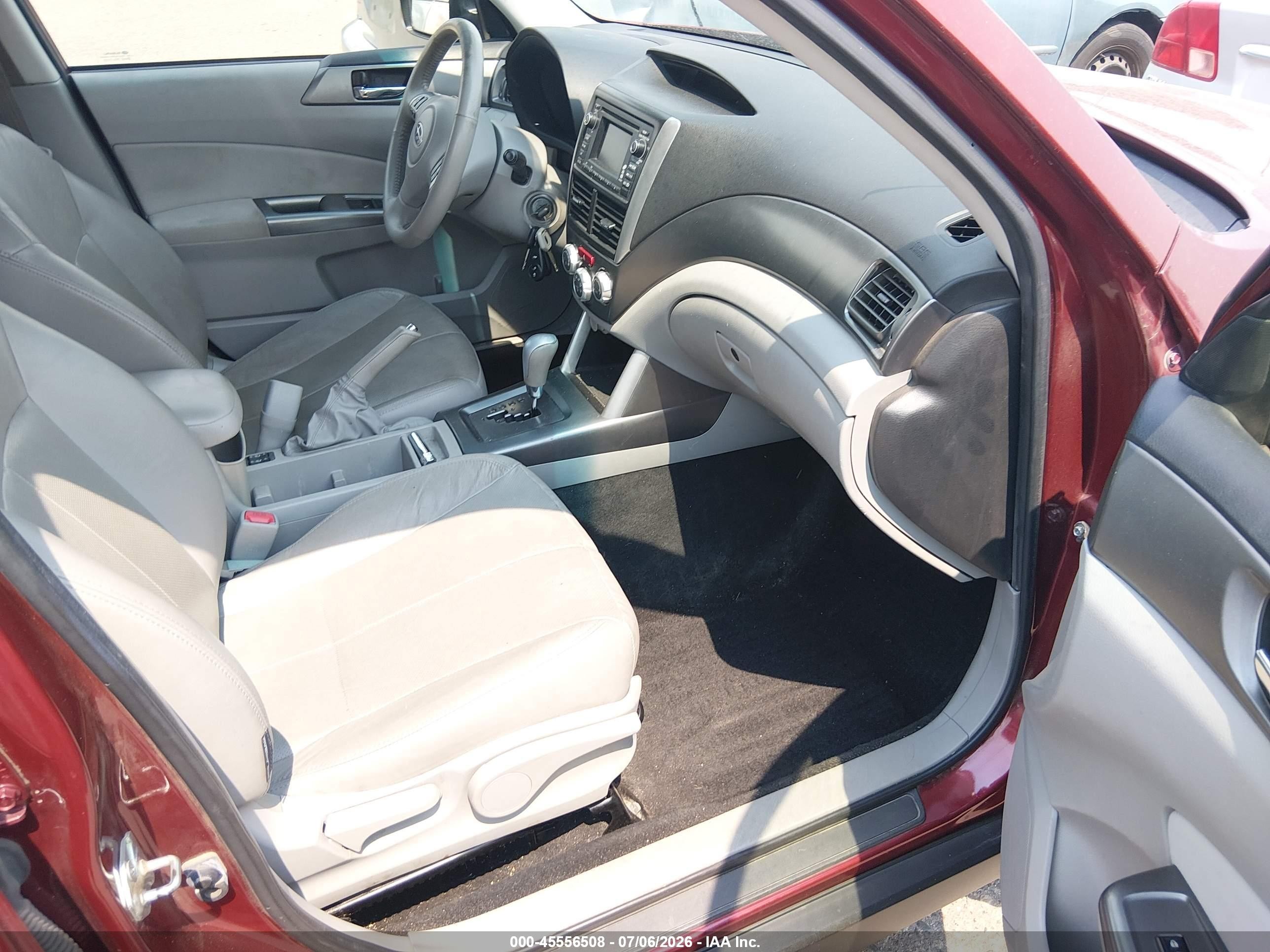 2012 Subaru Forester 2.5x Limited Красный vin: JF2SHBEC2CH444195