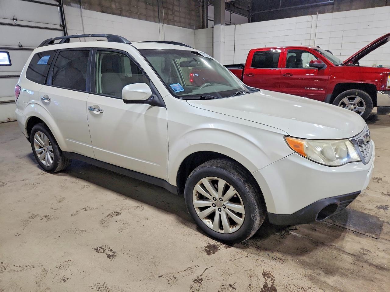 2012 Subaru Forester Limited White vin: JF2SHBEC5CH440948