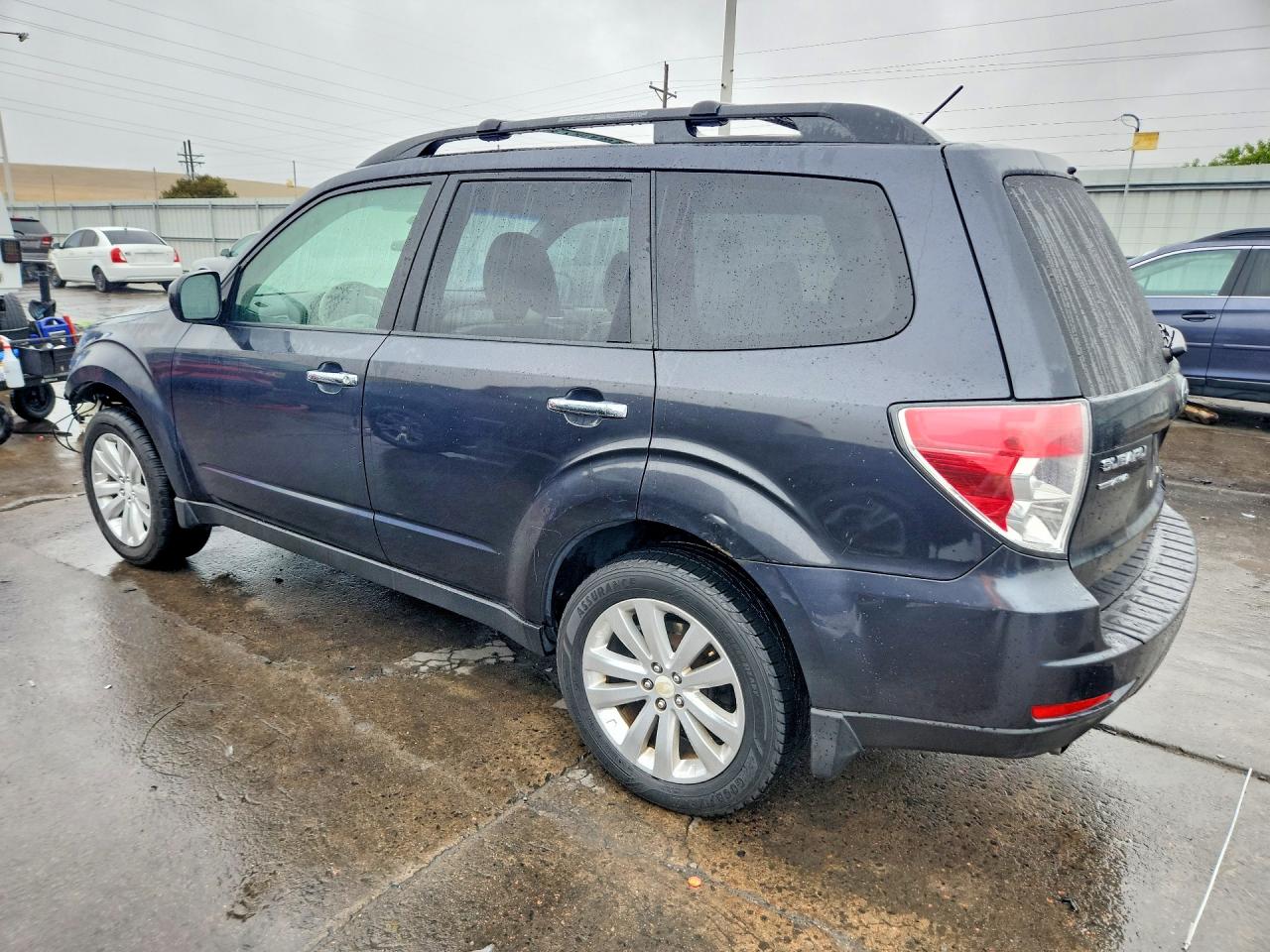 2011 Subaru Forester Limited Синий vin: JF2SHBEC6BH775487