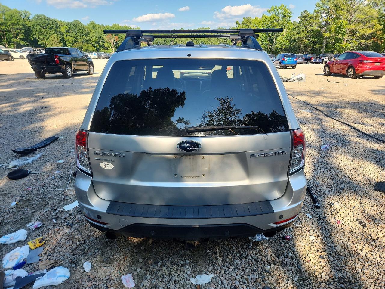 2011 Subaru Forester Limited Silver vin: JF2SHBEC7BH745916