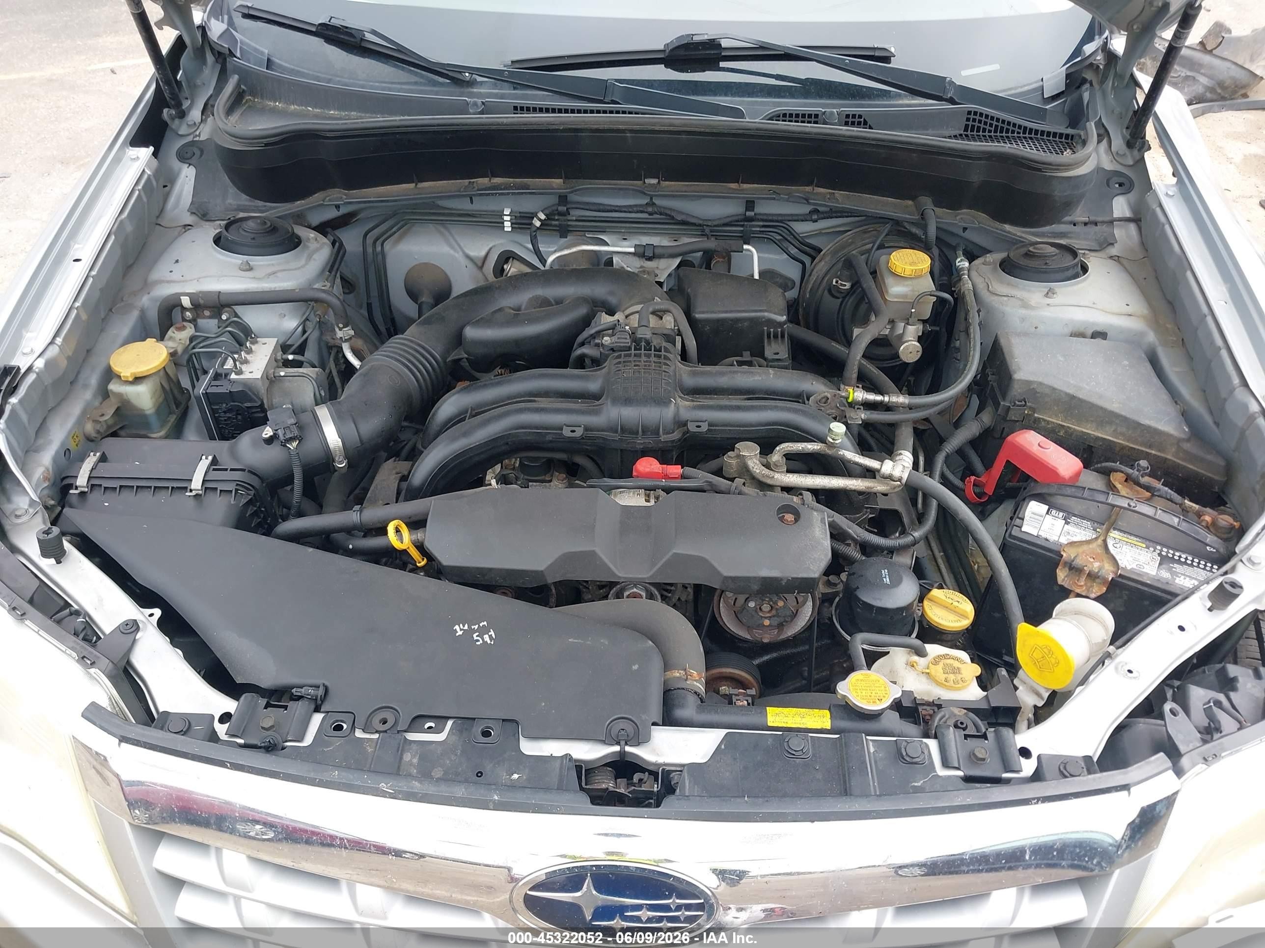 2011 Subaru Forester 2.5x Limited Gray vin: JF2SHBFC4BH707946